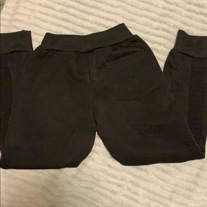Roadblock Bottoms - NWT** Boys Black Joggers, Size 6 Roadblock Bottoms - NWT** Boys Black Joggers, Size 6